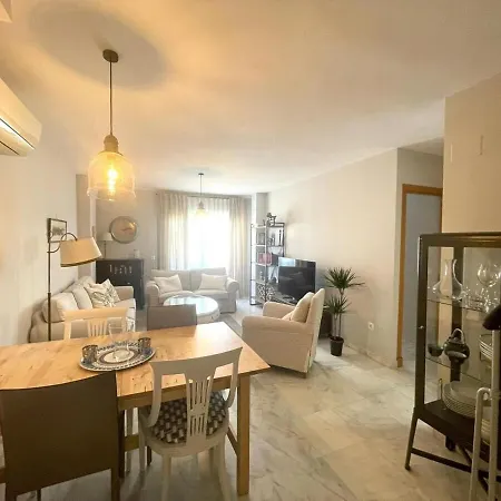 Apartament Calu Homes Duplex Cerca Playa De Huelin Malaga
